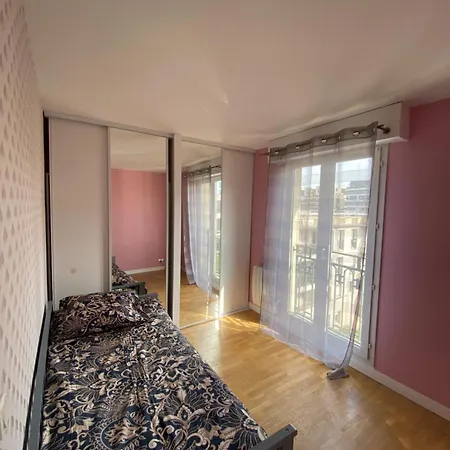 A La Porte De Paris Appartement